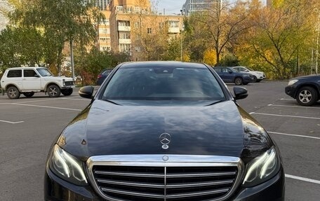 Mercedes-Benz E-Класс, 2016 год, 2 840 000 рублей, 1 фотография