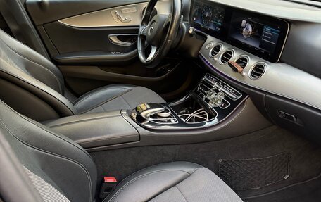Mercedes-Benz E-Класс, 2016 год, 2 840 000 рублей, 8 фотография