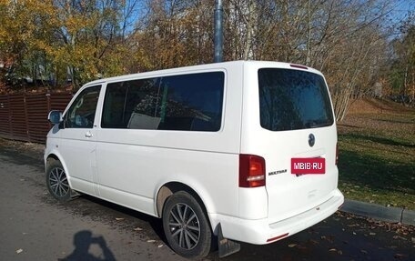 Volkswagen Multivan T5, 2012 год, 2 300 000 рублей, 2 фотография