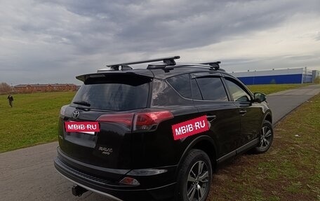 Toyota RAV4, 2015 год, 2 250 000 рублей, 3 фотография