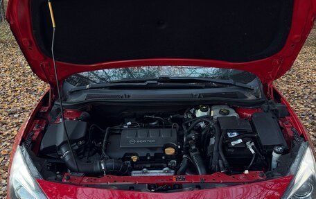 Opel Astra J, 2012 год, 1 100 000 рублей, 26 фотография