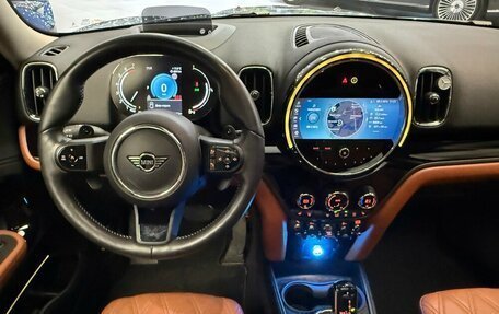 MINI Countryman II (F60), 2022 год, 4 500 000 рублей, 9 фотография