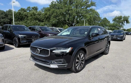 Volvo V90 Cross Country I рестайлинг, 2025 год, 8 500 000 рублей, 1 фотография