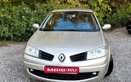 Renault Megane III рестайлинг, 2007 год, 375 000 рублей, 2 фотография