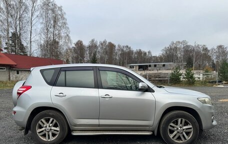 Toyota RAV4, 2010 год, 1 100 000 рублей, 3 фотография