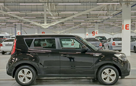 KIA Soul II рестайлинг, 2016 год, 1 273 000 рублей, 8 фотография