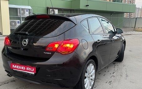 Opel Astra J, 2011 год, 620 000 рублей, 5 фотография