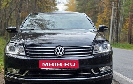 Volkswagen Passat B7, 2011 год, 1 900 000 рублей, 2 фотография