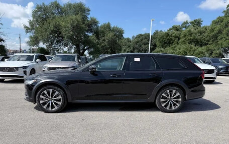 Volvo V90 Cross Country I рестайлинг, 2025 год, 8 500 000 рублей, 2 фотография