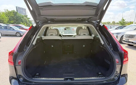 Volvo V90 Cross Country I рестайлинг, 2025 год, 8 500 000 рублей, 15 фотография
