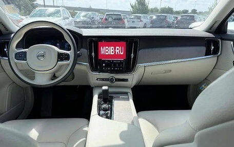 Volvo V90 Cross Country I рестайлинг, 2025 год, 8 500 000 рублей, 13 фотография