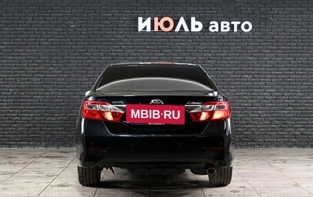 Toyota Camry, 2012 год, 1 680 000 рублей, 5 фотография