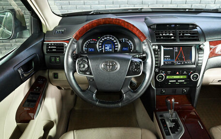 Toyota Camry, 2012 год, 1 680 000 рублей, 12 фотография