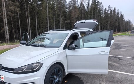 Volkswagen Golf VII рестайлинг, 2018 год, 2 150 000 рублей, 10 фотография