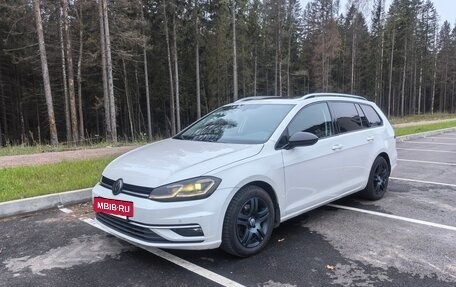Volkswagen Golf VII рестайлинг, 2018 год, 2 150 000 рублей, 5 фотография