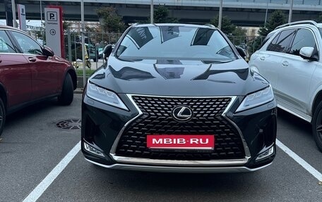 Lexus RX IV рестайлинг, 2020 год, 6 300 000 рублей, 3 фотография