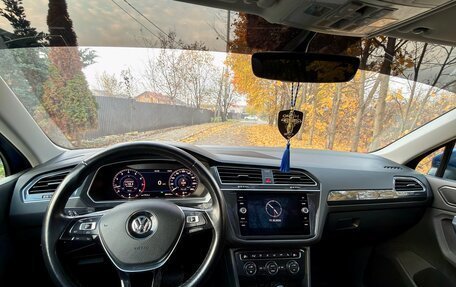 Volkswagen Tiguan II, 2018 год, 3 200 000 рублей, 5 фотография