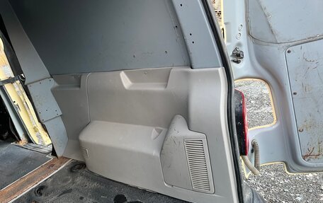 Volkswagen Transporter T6 рестайлинг, 2016 год, 1 400 000 рублей, 7 фотография