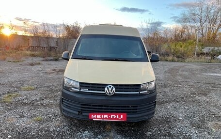 Volkswagen Transporter T6 рестайлинг, 2016 год, 1 400 000 рублей, 4 фотография