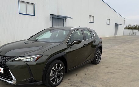Lexus UX I, 2023 год, 4 300 000 рублей, 6 фотография
