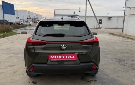 Lexus UX I, 2023 год, 4 300 000 рублей, 2 фотография