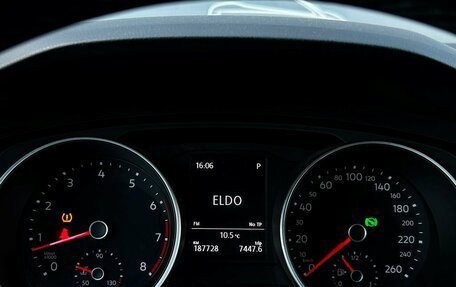 Volkswagen Tiguan II, 2017 год, 1 597 300 рублей, 17 фотография