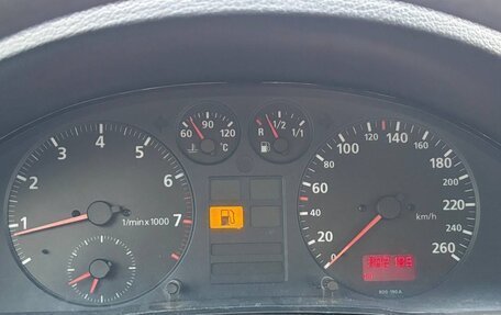 Audi A4, 1995 год, 140 000 рублей, 5 фотография