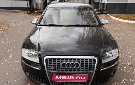 Audi A8, 2004 год, 700 000 рублей, 1 фотография