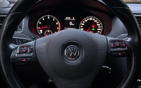 Volkswagen Jetta VII, 2013 год, 1 075 000 рублей, 8 фотография