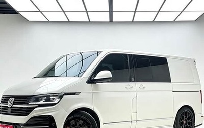 Volkswagen Multivan T6 рестайлинг, 2018 год, 6 860 000 рублей, 1 фотография