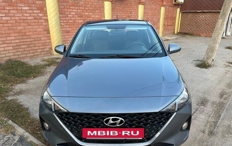 Hyundai Solaris II рестайлинг, 2020 год, 1 430 000 рублей, 2 фотография