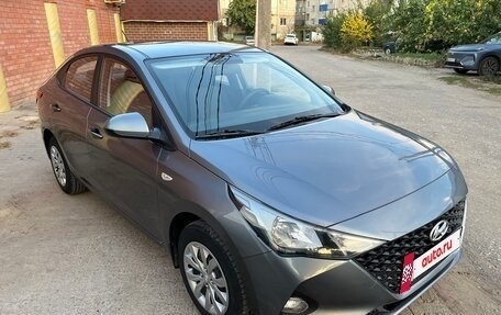 Hyundai Solaris II рестайлинг, 2020 год, 1 430 000 рублей, 3 фотография