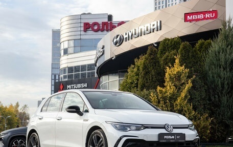 Volkswagen Golf VIII, 2020 год, 2 698 000 рублей, 2 фотография