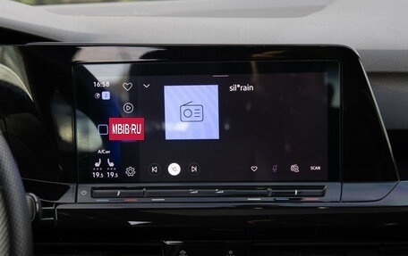Volkswagen Golf VIII, 2020 год, 2 698 000 рублей, 15 фотография