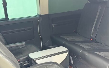 Volkswagen Multivan T6 рестайлинг, 2018 год, 6 860 000 рублей, 16 фотография