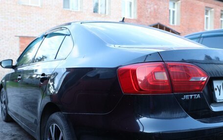 Volkswagen Jetta VII, 2013 год, 700 000 рублей, 3 фотография