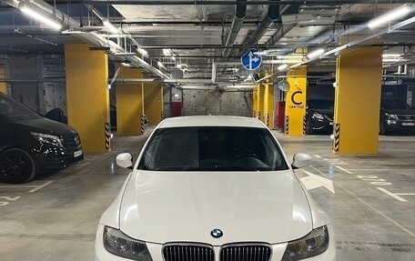 BMW 3 серия, 2011 год, 1 800 000 рублей, 1 фотография