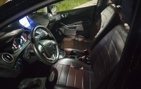 Ford Fiesta, 2015 год, 950 000 рублей, 4 фотография