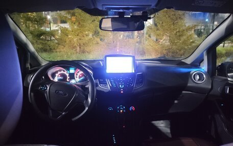 Ford Fiesta, 2015 год, 950 000 рублей, 7 фотография
