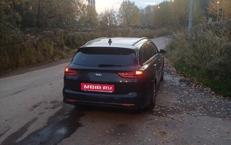 KIA cee'd III, 2019 год, 1 100 000 рублей, 2 фотография