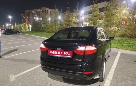 Ford Fiesta, 2015 год, 950 000 рублей, 2 фотография