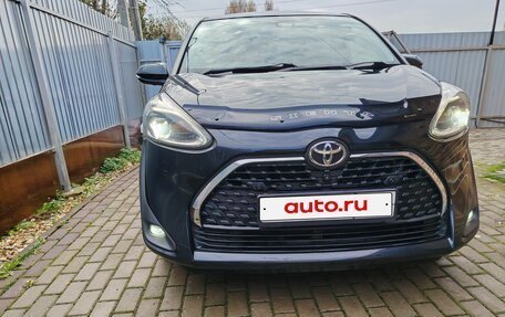 Toyota Sienta II, 2020 год, 1 550 000 рублей, 20 фотография