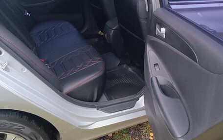 Hyundai Sonata VI, 2011 год, 1 000 000 рублей, 10 фотография