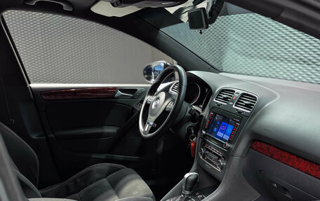 Volkswagen Golf VII рестайлинг, 2009 год, 650 000 рублей, 25 фотография