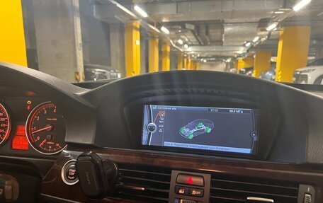 BMW 3 серия, 2011 год, 1 800 000 рублей, 9 фотография