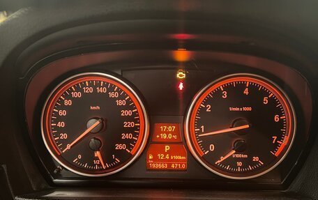 BMW 3 серия, 2011 год, 1 800 000 рублей, 3 фотография