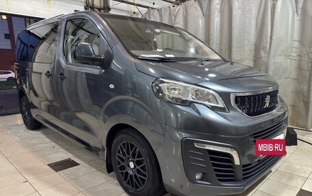 Peugeot Traveller I, 2019 год, 2 200 000 рублей, 2 фотография