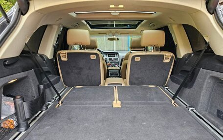 Audi Q7, 2010 год, 2 700 000 рублей, 36 фотография
