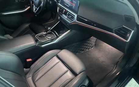 BMW 3 серия, 2019 год, 3 087 000 рублей, 22 фотография