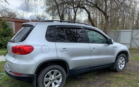 Volkswagen Tiguan I, 2012 год, 850 000 рублей, 4 фотография